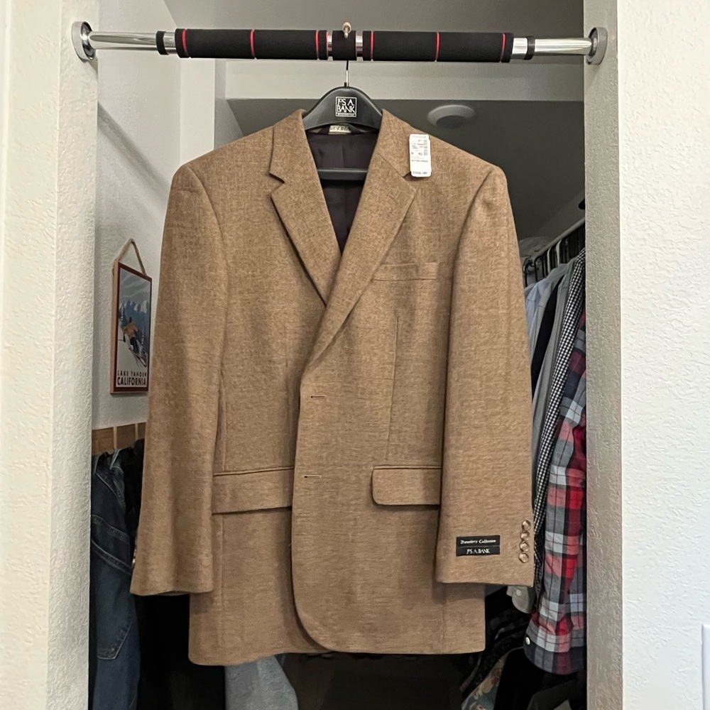 Jos A Bank Traveler Collection Traditional Sport Coat